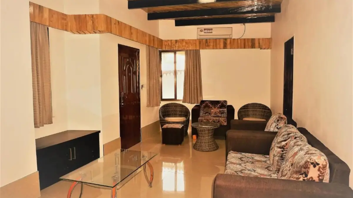 Exterior of a self-contained Holiday Hire Fiji home in a residential area of Lautoka