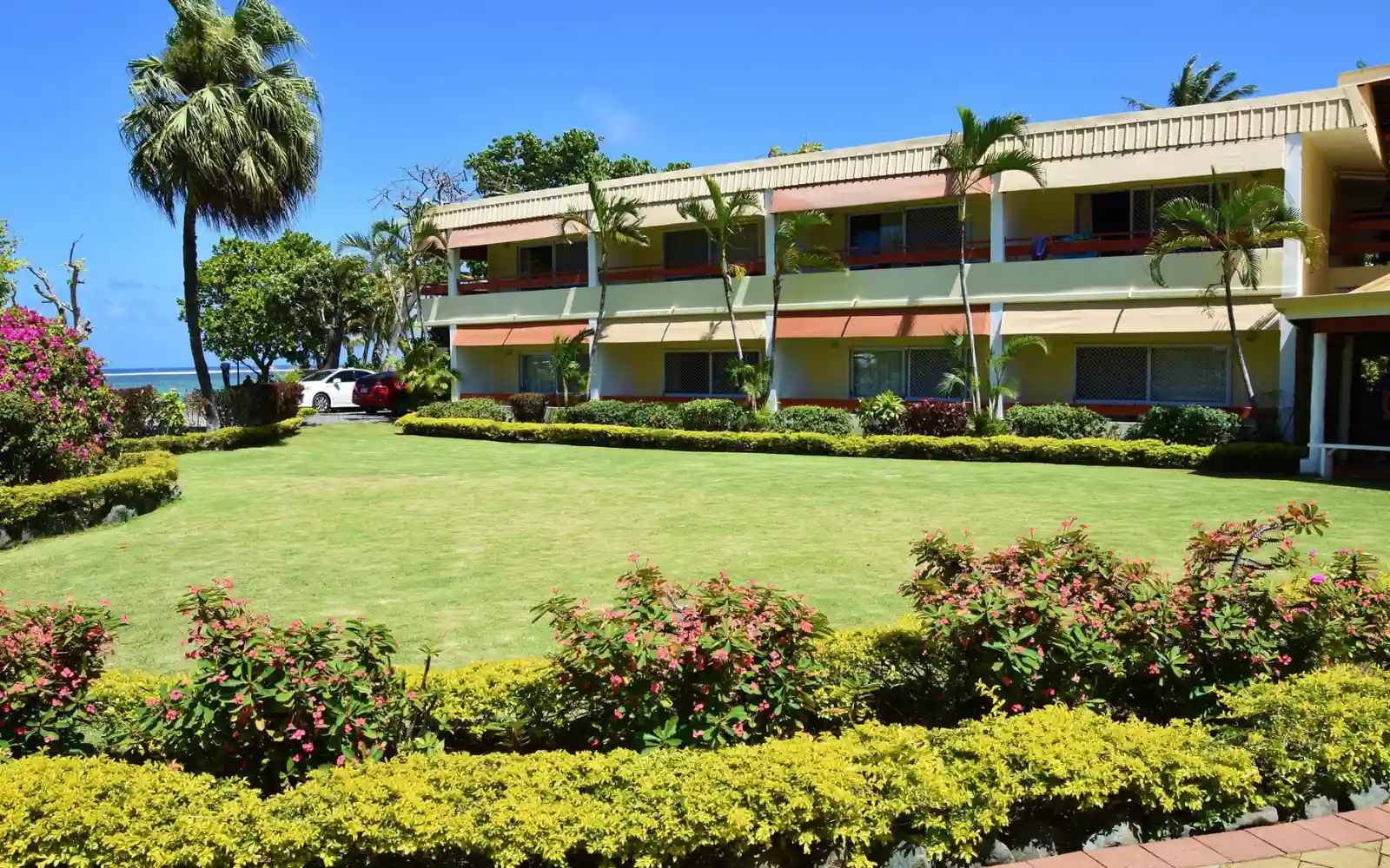 Bedarra Beach Inn on Fiji's Coral Coast with ocean and palm trees