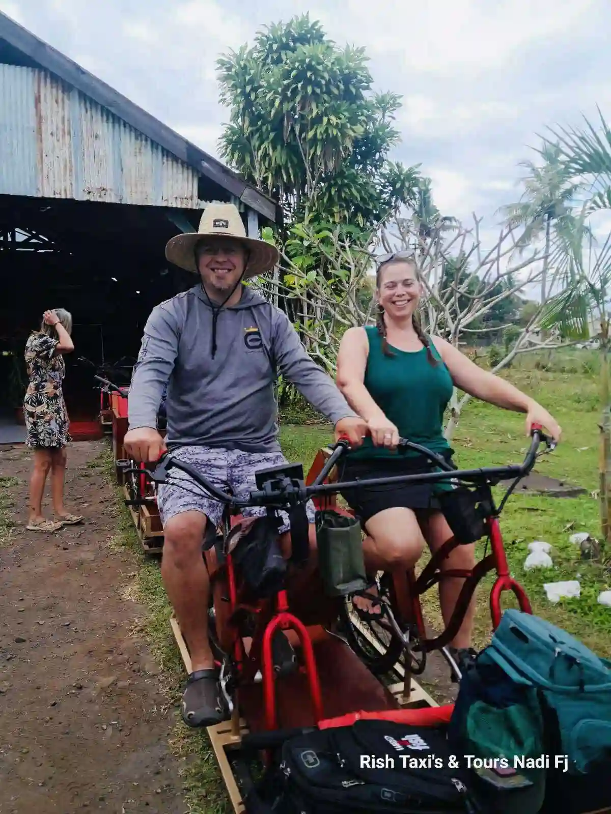 Rish Taxis & Tours Nadi Fj 2