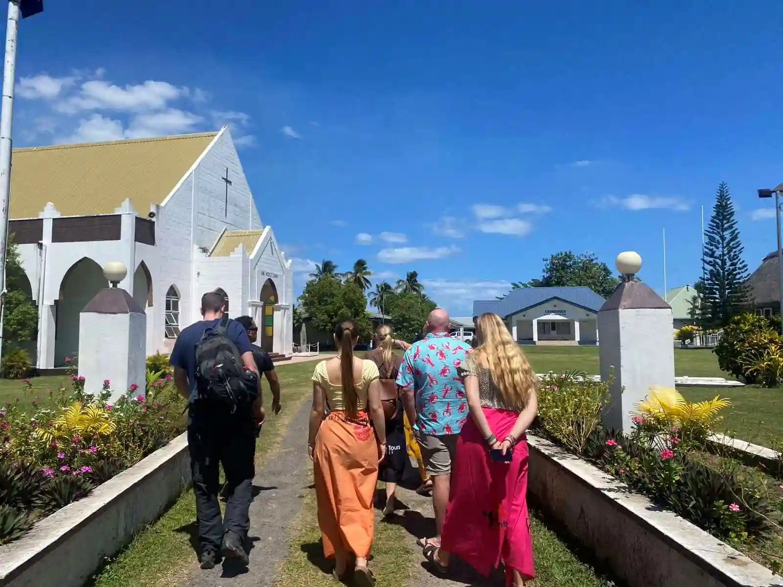 Valentine Tours Fiji  3