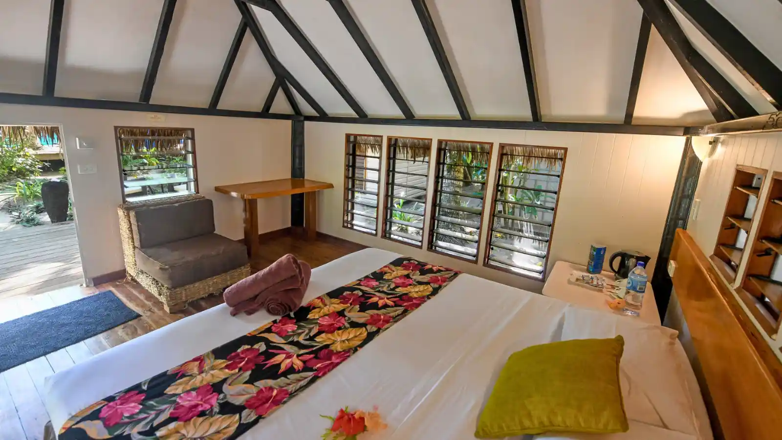 Robinson Crusoe Island Cultural Day & Night Tours (Fiji) 3