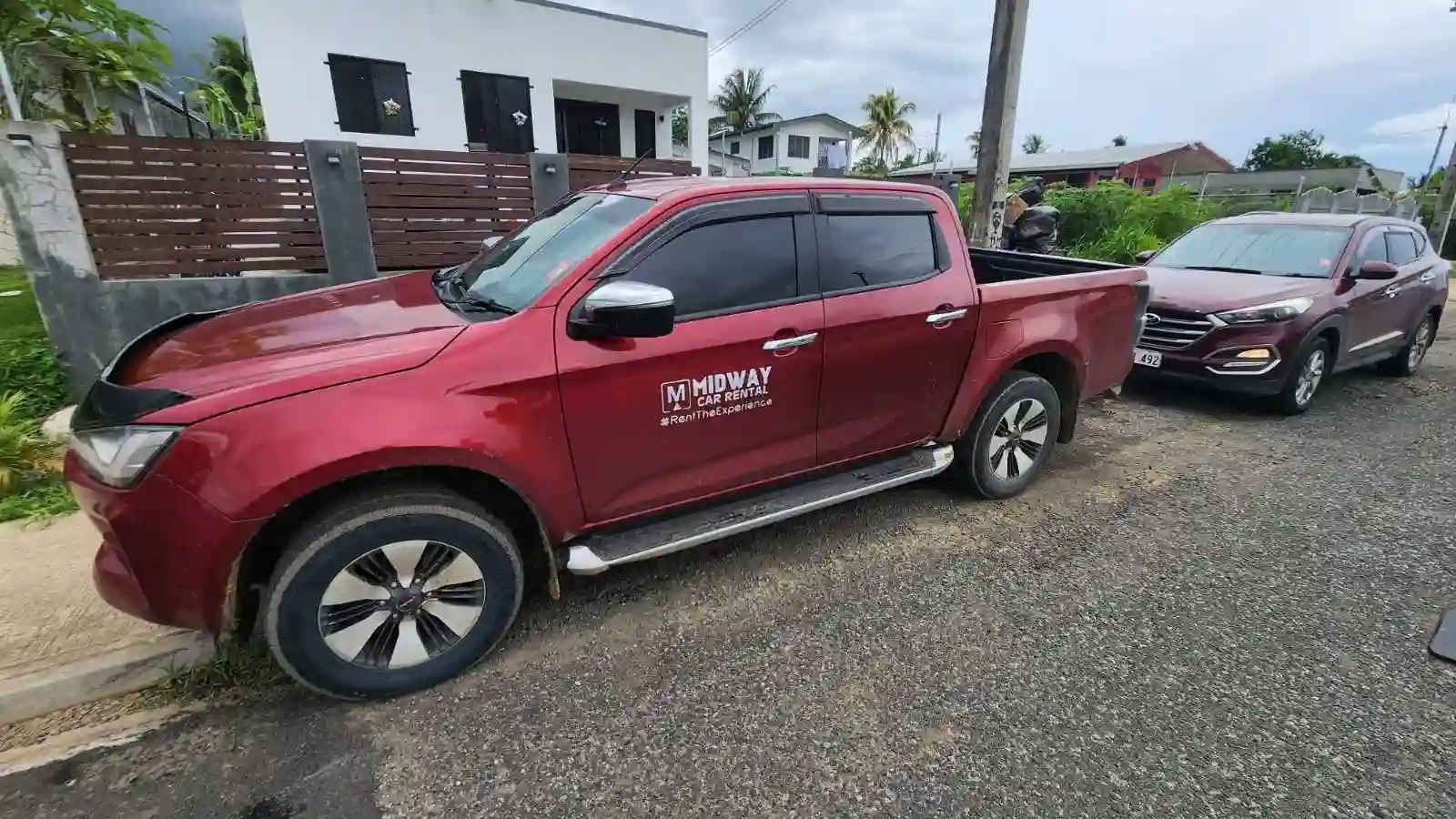 Midway Car Rental (Lautoka, Fiji) 1