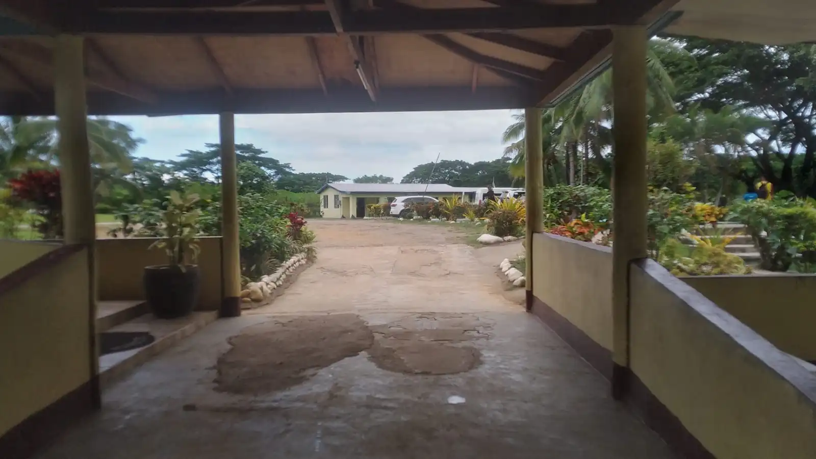 Awesom Transfer N Tours 2