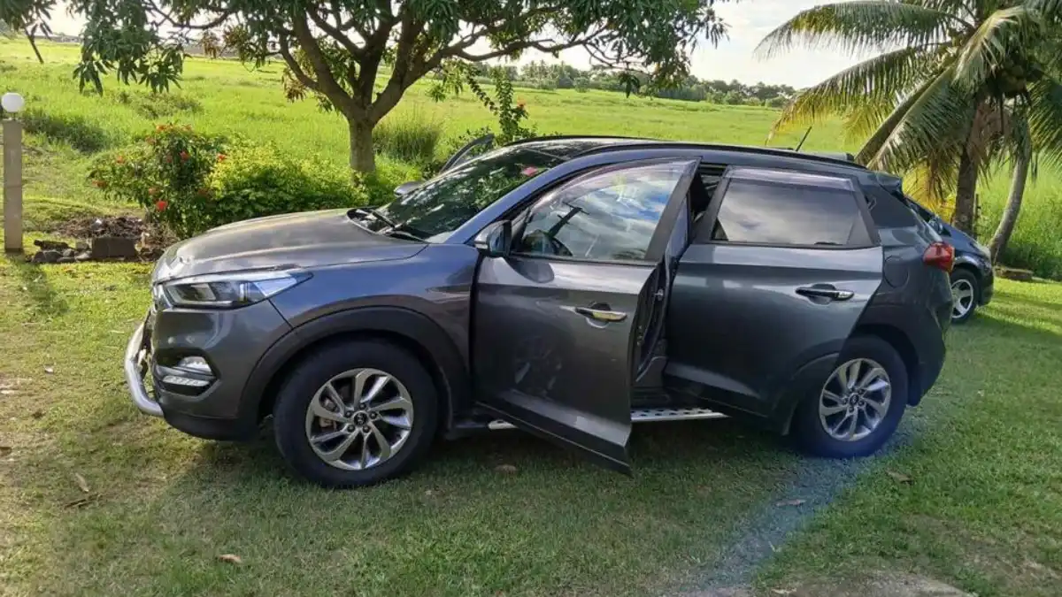 Affordable Car Rental in Nadi Fiji from $70 per day 4