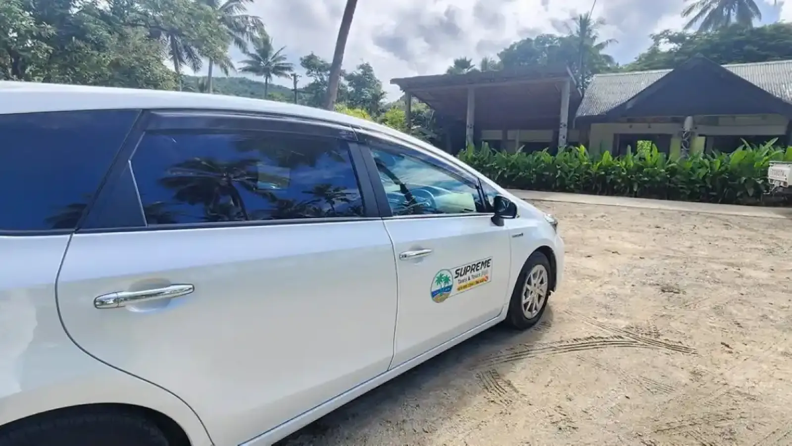 Private Airport Transfers in Nadi, Fiji | Supreme Taxis & Tours 2
